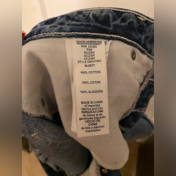 Good American cut off shorts - Picture 4 of 7